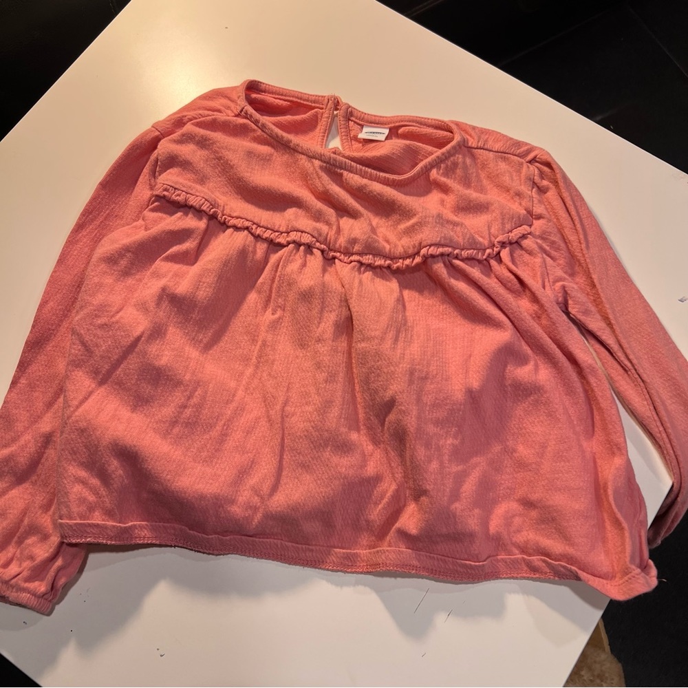 Cute old navy toddler top.